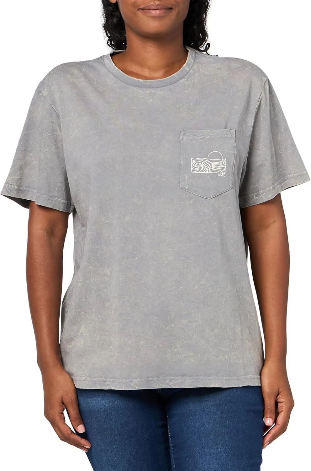 HUK Women's Short Sleeve Mineral Wash Pocket Tee, Fishing T-Shirt