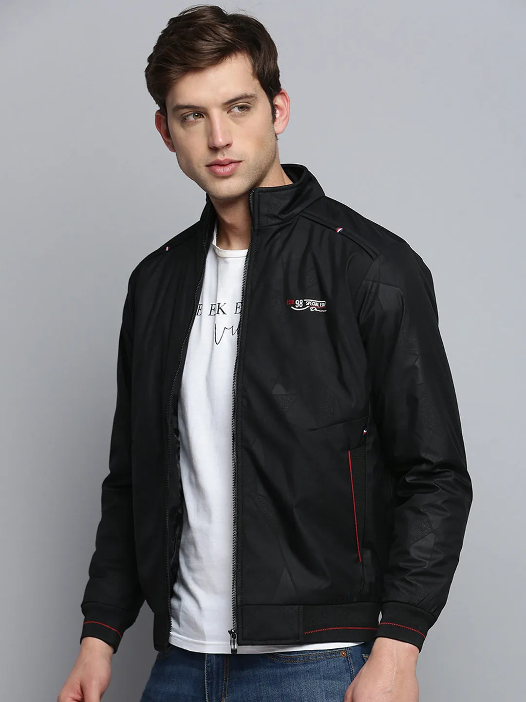 Men Mock Black Collar Geometric Printed Padded Jacket