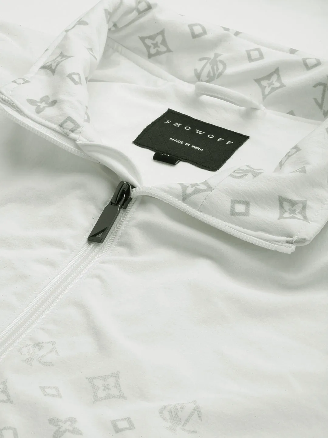 Men White Geometric Water Resistant Padded Jacket